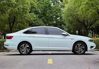 Volkswagen Sagitar 2022 280TSI DSG Version transcendée extérieur photo 4