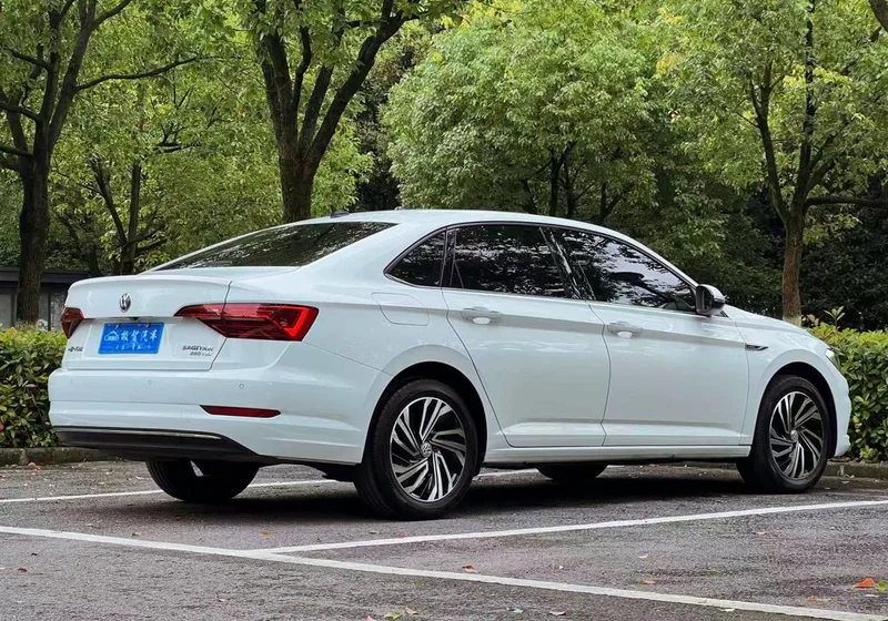Volkswagen Sagitar 2022 280TSI DSG Version transcendée extérieur photo 5