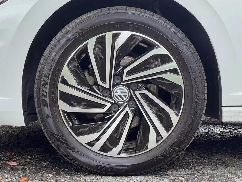 Volkswagen Sagitar 2022 280TSI DSG Version transcendée intérieur photo 9