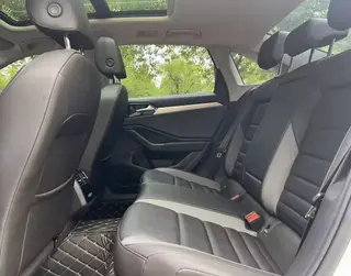 Volkswagen Sagitar 2022 280TSI DSG Version transcendée intérieur photo 11