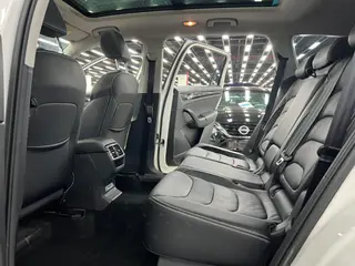 Skoda Kodiaq 2017 TSI330 5 Seat Two-Drive Deluxe Edition interior photo 9 Skoda Kodiaq 2017 TSI330 5 Seat Two-Drive Deluxe Edition interior photo 9
