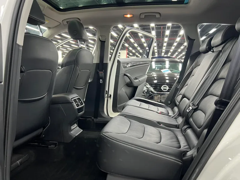 Skoda Kodiaq 2017 TSI330 5 Seat Two-Drive Deluxe Edition interior photo 9 Skoda Kodiaq 2017 TSI330 5 Seat Two-Drive Deluxe Edition interior photo 9
