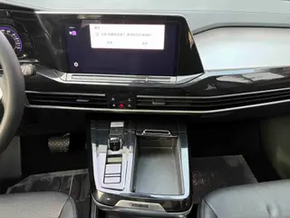 Volkswagen Talagon 2022 380TSI Four-wheel drive luxury version Pro 6 seat interior photo 10 Volkswagen Talagon 2022 380TSI Four-wheel drive luxury version Pro 6 seat interior photo 10