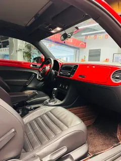 Volkswagen Beetle 2013 1.4TSI Comfortable interior photo 7 Volkswagen Beetle 2013 1.4TSI Comfortable interior photo 7