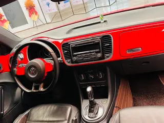 Volkswagen Beetle 2013 1.4TSI Comfortable interior photo 8 Volkswagen Beetle 2013 1.4TSI Comfortable interior photo 8