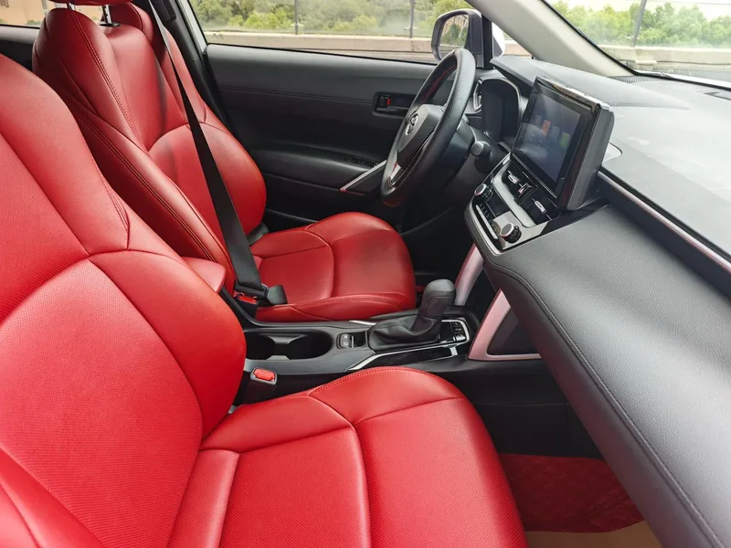 Toyota Frontlander 2022 2.0L CVT Versión líder interior foto 11 Toyota Frontlander 2022 2.0L CVT Versión líder interior foto 11