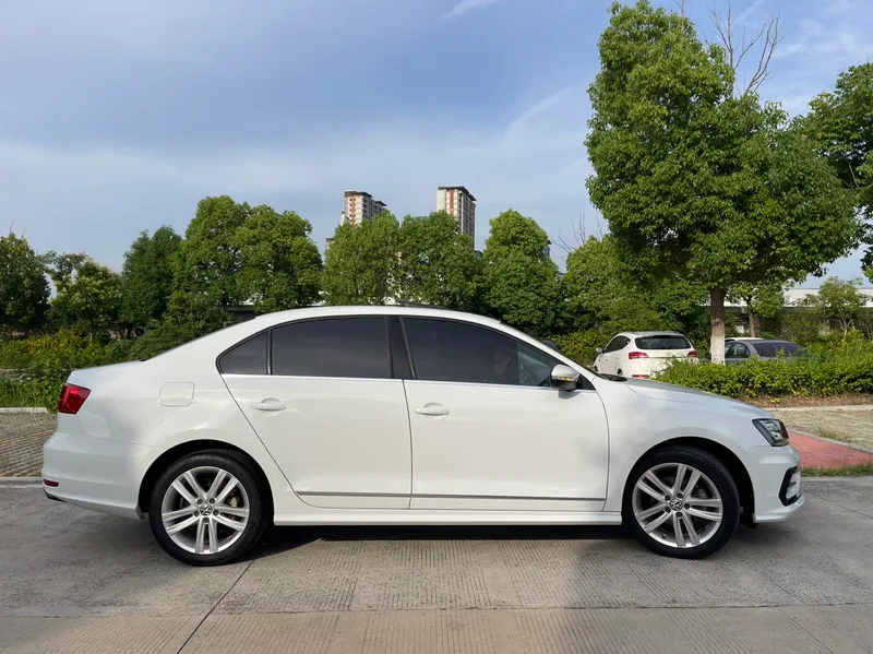 Volkswagen Sagitar 2018 280TSI DSG Yi moving version exterior photo 4 Volkswagen Sagitar 2018 280TSI DSG Yi moving version exterior photo 4
