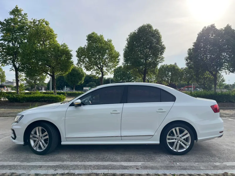 Volkswagen Sagitar 2018 280TSI DSG Yi moving version exterior photo 8 Volkswagen Sagitar 2018 280TSI DSG Yi moving version exterior photo 8