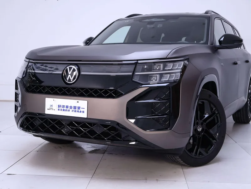 Volkswagen Teramont 2025 Teramont Pro 450TSI Four-wheel drive peak version exterior photo 4 Volkswagen Teramont 2025 Teramont Pro 450TSI Four-wheel drive peak version exterior photo 4