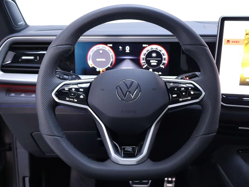 Volkswagen Teramont 2025 Teramont Pro 450TSI Four-wheel drive peak version interior photo 17 Volkswagen Teramont 2025 Teramont Pro 450TSI Four-wheel drive peak version interior photo 17