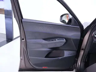 Volkswagen Teramont 2025 Teramont Pro 450TSI Four-wheel drive peak version interior photo 19 Volkswagen Teramont 2025 Teramont Pro 450TSI Four-wheel drive peak version interior photo 19