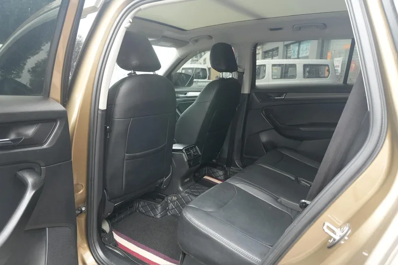 Skoda Kodiaq 2017 TSI330 5 Seat two-wheel drive comfort version interior photo 12 Skoda Kodiaq 2017 TSI330 5 Seat two-wheel drive comfort version interior photo 12