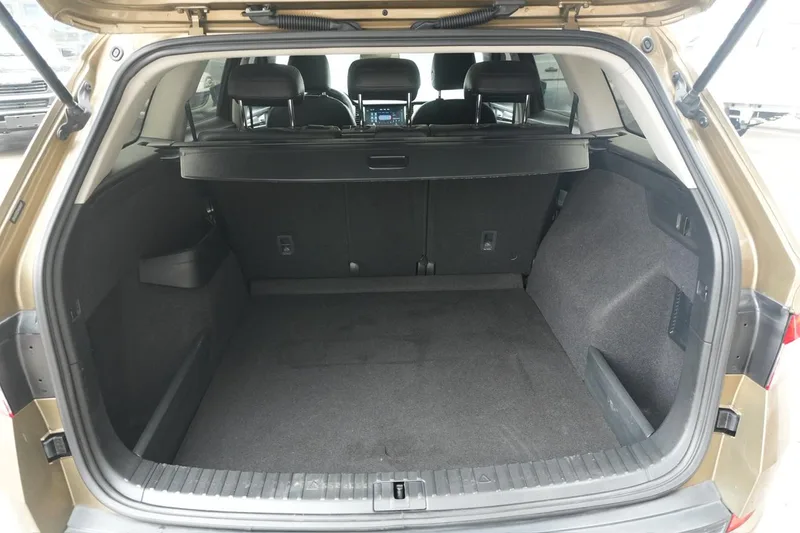Skoda Kodiaq 2017 TSI330 5 Seat two-wheel drive comfort version interior photo 14 Skoda Kodiaq 2017 TSI330 5 Seat two-wheel drive comfort version interior photo 14