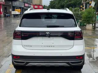 Volkswagen T-Cross 2021 1.5L Automatic Comfort Version exterior photo 5 Volkswagen T-Cross 2021 1.5L Automatic Comfort Version exterior photo 5