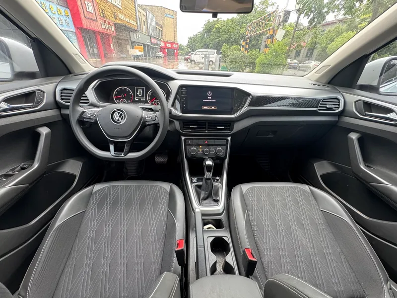 Volkswagen T-Cross 2021 1.5L Automatic Comfort Version exterior photo 8 Volkswagen T-Cross 2021 1.5L Automatic Comfort Version exterior photo 8