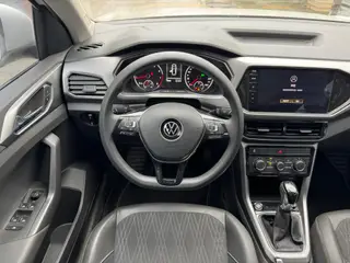 Volkswagen T-Cross 2021 1.5L Automatic Comfort Version interior photo 12 Volkswagen T-Cross 2021 1.5L Automatic Comfort Version interior photo 12