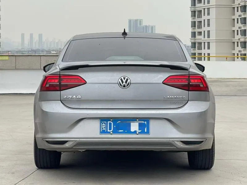 Volkswagen Lamando 2021 280TSI DSG Comfort Edition interior photo 6 Volkswagen Lamando 2021 280TSI DSG Comfort Edition interior photo 6