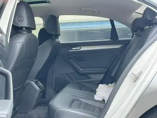 Volkswagen Lamando 2021 280TSI DSG Comfort Edition interior photo 8 Volkswagen Lamando 2021 280TSI DSG Comfort Edition interior photo 8