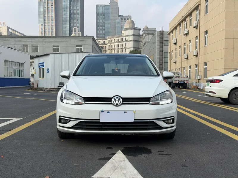 Volkswagen Golf 2020 280TSI DSG Comfortable exterior photo 2 Volkswagen Golf 2020 280TSI DSG Comfortable exterior photo 2
