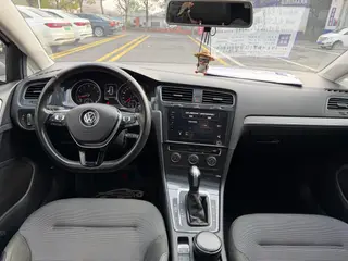 Volkswagen Golf 2020 280TSI DSG Comfortable exterior photo 9 Volkswagen Golf 2020 280TSI DSG Comfortable exterior photo 9