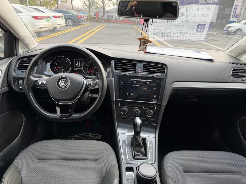 Volkswagen Golf 2020 280TSI DSG Comfortable exterior photo 9 Volkswagen Golf 2020 280TSI DSG Comfortable exterior photo 9