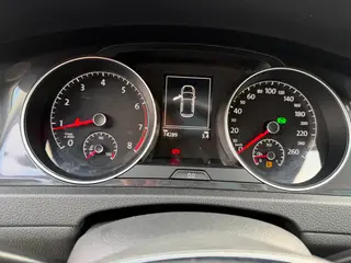 Volkswagen Golf 2020 280TSI DSG Comfortable interior photo 14 Volkswagen Golf 2020 280TSI DSG Comfortable interior photo 14