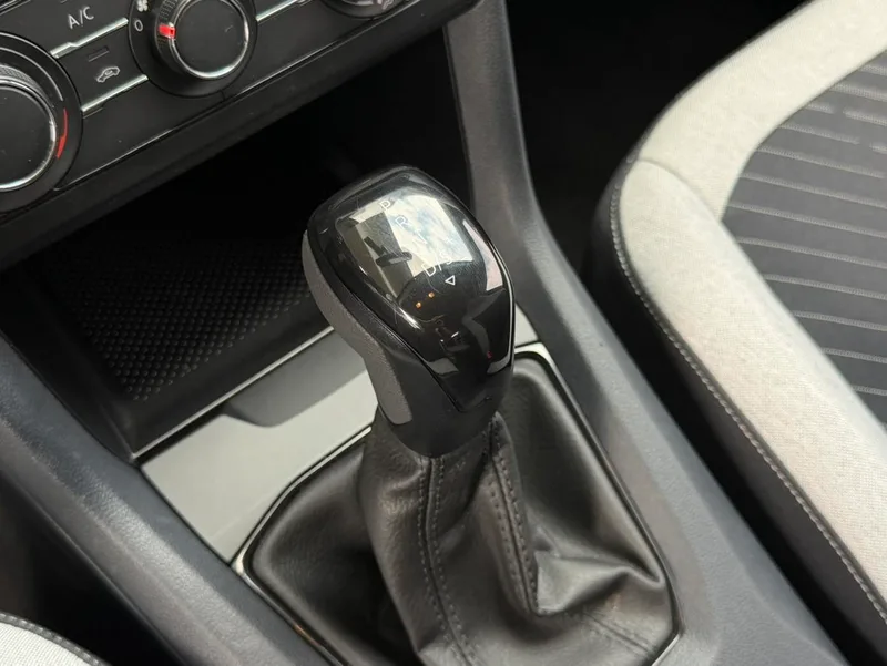 Volkswagen Tharu 2025 New talent 1.5L Sharp Edition interior photo 10 Volkswagen Tharu 2025 New talent 1.5L Sharp Edition interior photo 10