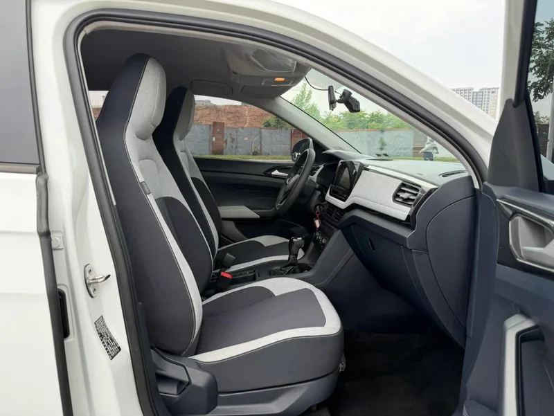 Volkswagen Tharu 2025 New talent 1.5L Sharp Edition interior photo 11 Volkswagen Tharu 2025 New talent 1.5L Sharp Edition interior photo 11