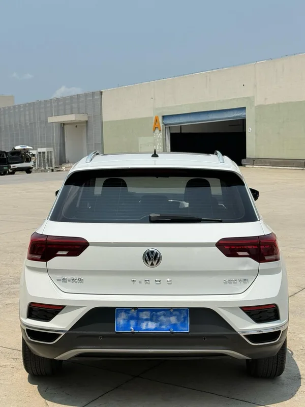 Volkswagen T-Cross 2019 230TSI DSG Two-wheel drive aggressive type Country VI exterior photo 3 Volkswagen T-Cross 2019 230TSI DSG Two-wheel drive aggressive type Country VI exterior photo 3