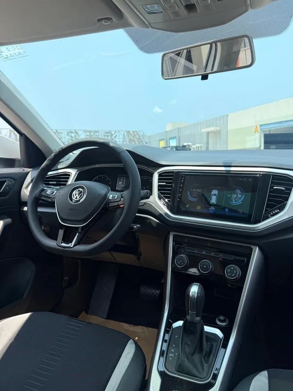 Volkswagen T-Cross 2019 230TSI DSG Two-wheel drive aggressive type Country VI exterior photo 5 Volkswagen T-Cross 2019 230TSI DSG Two-wheel drive aggressive type Country VI exterior photo 5