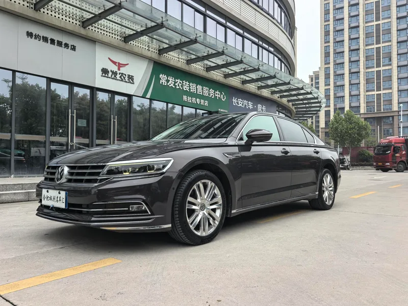 Volkswagen Phideon 2018 Restyling 380TSI Two-Drive Ultimate exterior photo 1 Volkswagen Phideon 2018 Restyling 380TSI Two-Drive Ultimate exterior photo 1