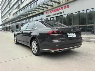 Volkswagen Phideon 2018 Restyling 380TSI Two-Drive Ultimate exterior photo 8 Volkswagen Phideon 2018 Restyling 380TSI Two-Drive Ultimate exterior photo 8