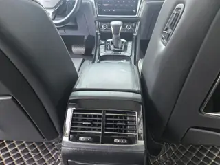 Volkswagen Phideon 2018 Restyling 380TSI Two-Drive Ultimate interior photo 19 Volkswagen Phideon 2018 Restyling 380TSI Two-Drive Ultimate interior photo 19