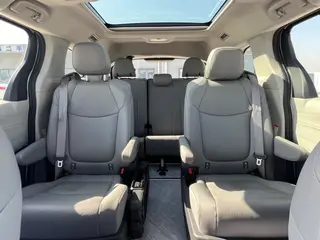 Toyota Granvia 2023 Intelligent electric hybrid double engine 2.5L Noble PLUS interior photo 11 Toyota Granvia 2023 Intelligent electric hybrid double engine 2.5L Noble PLUS interior photo 11