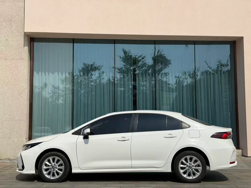 Toyota Corolla 2021 Dual Power 1.8L E-CVT Elite Edition exterior photo 3 Toyota Corolla 2021 Dual Power 1.8L E-CVT Elite Edition exterior photo 3