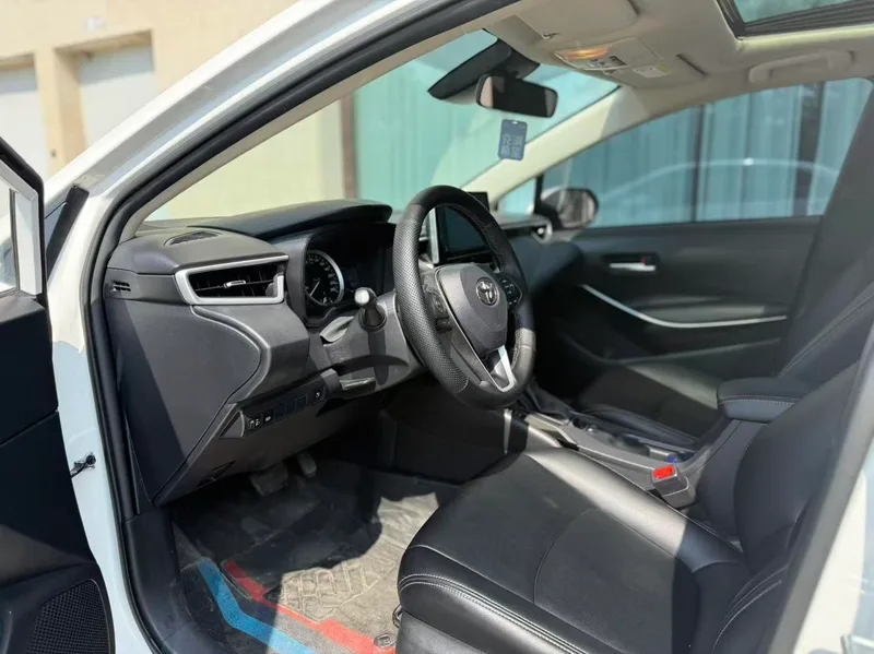 Toyota Corolla 2021 Dual Power 1.8L E-CVT Elite Edition interior photo 9 Toyota Corolla 2021 Dual Power 1.8L E-CVT Elite Edition interior photo 9