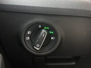 Skoda Superb 2019 Restyling TSI330 DSG Comfort Edition interior photo 14
