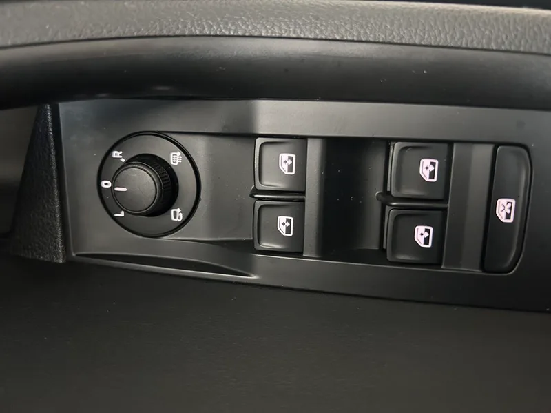 Skoda Superb 2019 Restyling TSI330 DSG Comfort Edition interior photo 15
