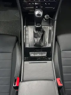 Skoda Superb 2019 Restyling TSI330 DSG Comfort Edition interior photo 16