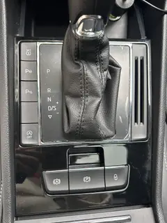 Skoda Superb 2019 Restyling TSI330 DSG Comfort Edition interior photo 17