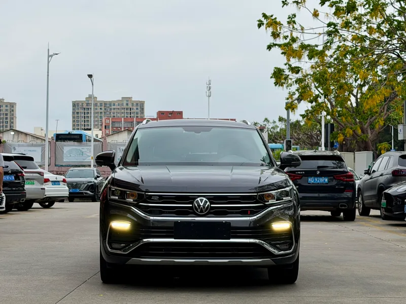 Volkswagen Tayron X 2020 330TSI Two-Drive Distinguished Zhilian Edition exterior photo 2