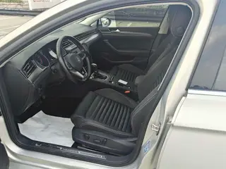 Volkswagen Magotan 2020 330TSI DSG Leading Type interior photo 8 Volkswagen Magotan 2020 330TSI DSG Leading Type interior photo 8