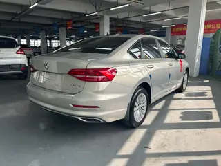 Volkswagen Lavida 2019 1.5L Automatic Comfort Version Country VI exterior photo 3 Volkswagen Lavida 2019 1.5L Automatic Comfort Version Country VI exterior photo 3