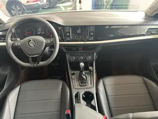 Volkswagen Lavida 2019 1.5L Automatic Comfort Version Country VI exterior photo 6 Volkswagen Lavida 2019 1.5L Automatic Comfort Version Country VI exterior photo 6