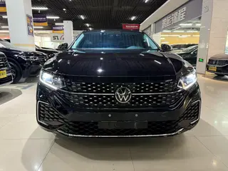 Volkswagen Passat 2025 outstanding 330TSI Star Elite Edition exterior photo 2 Volkswagen Passat 2025 outstanding 330TSI Star Elite Edition exterior photo 2