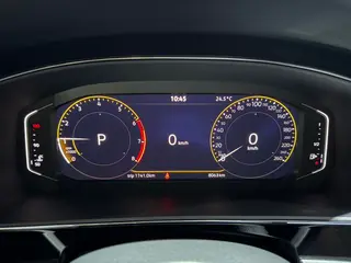 Volkswagen Passat 2025 outstanding 330TSI Star Elite Edition interior photo 10 Volkswagen Passat 2025 outstanding 330TSI Star Elite Edition interior photo 10
