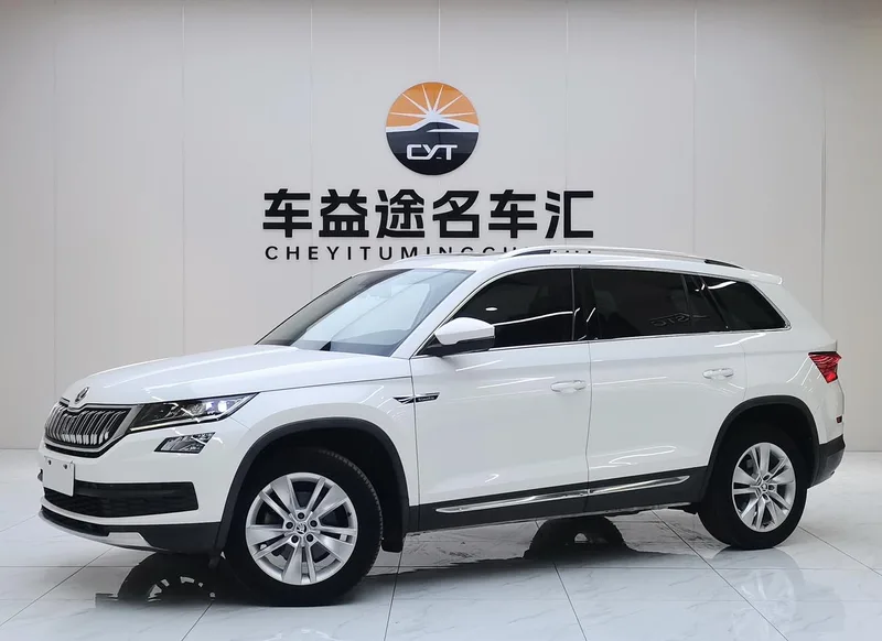 Skoda Kodiaq 2018 Restyling TSI330 7 Seat Two-Drive Luxury Premium Edition exterior photo 1 Skoda Kodiaq 2018 Restyling TSI330 7 Seat Two-Drive Luxury Premium Edition exterior photo 1