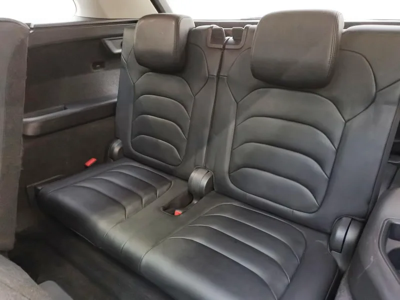Skoda Kodiaq 2018 Restyling TSI330 7 Seat Two-Drive Luxury Premium Edition interior photo 11 Skoda Kodiaq 2018 Restyling TSI330 7 Seat Two-Drive Luxury Premium Edition interior photo 11