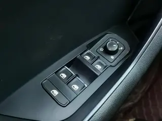 Skoda Kodiaq 2018 Restyling TSI330 7 Seat Two-Drive Luxury Premium Edition interior photo 16 Skoda Kodiaq 2018 Restyling TSI330 7 Seat Two-Drive Luxury Premium Edition interior photo 16