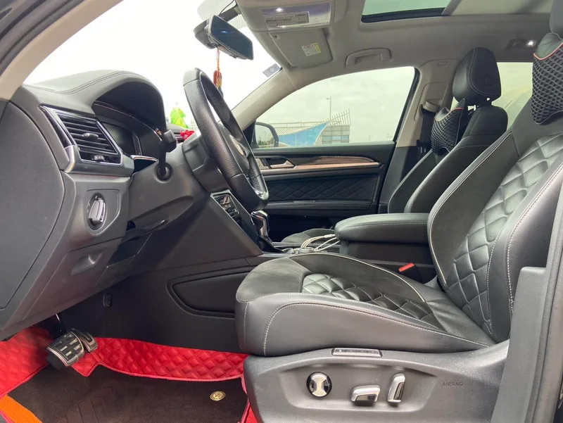 Volkswagen Teramont 2019 Teramont X 380TSI Four-wheel drive exalted deluxe edition interior photo 7 Volkswagen Teramont 2019 Teramont X 380TSI Four-wheel drive exalted deluxe edition interior photo 7